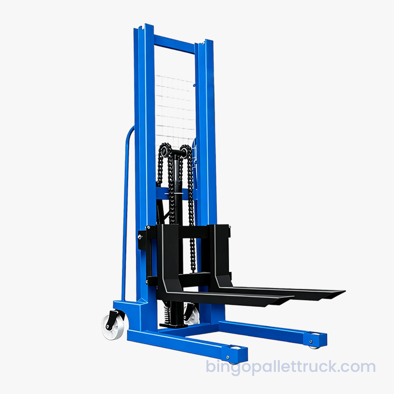 Impilatore manuale da 1.000 kg con forche regolabili per pallet di diverse dimensioni