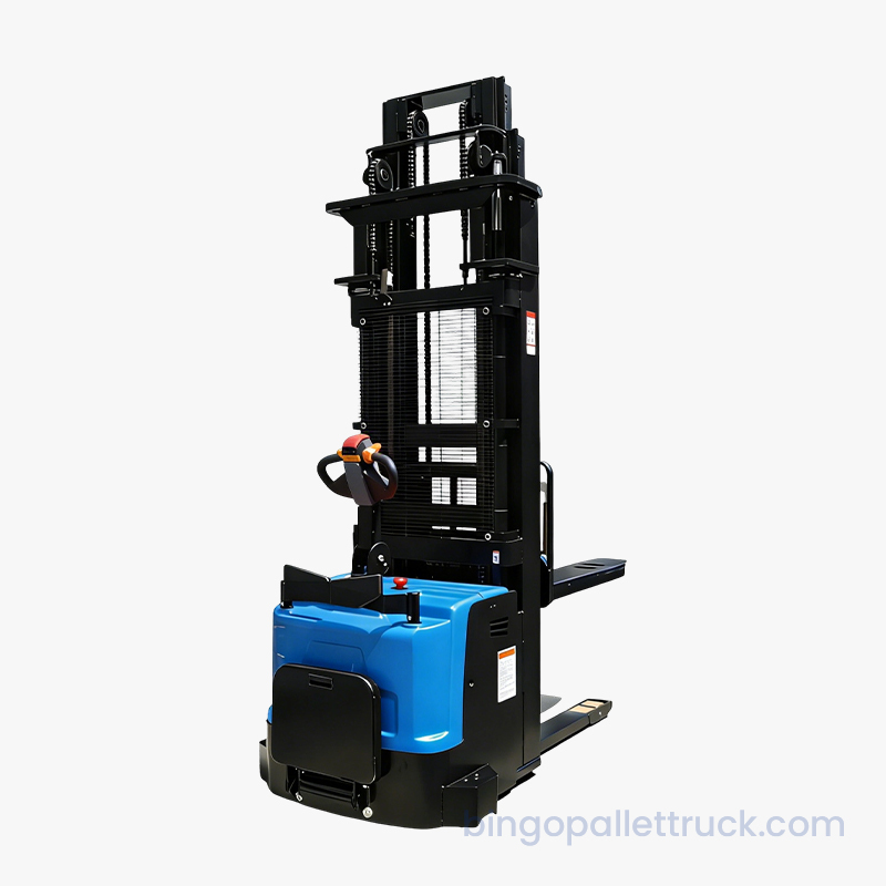 Impilatore elettrico in piedi a tre montanti EPS da 2.000 kg per un'elevata portata